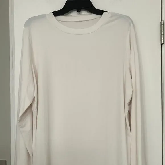Susan Graver Modern Essentials Liquid Knit Neutral Cream Long sleeve Top 1X - Picture 3 of 8